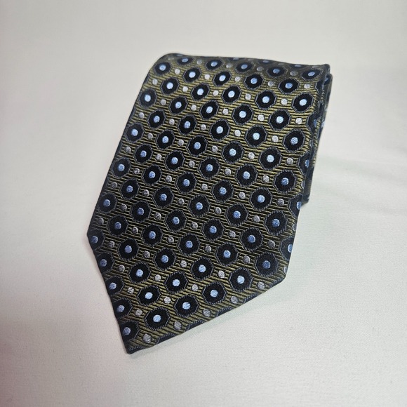 Wembley Hand Made 100% Silk Tie Mens Geometric Green 4" x 59"‎ - Picture 1 of 8